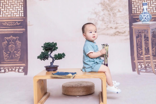 太康蜡笔小新美伢怀孕